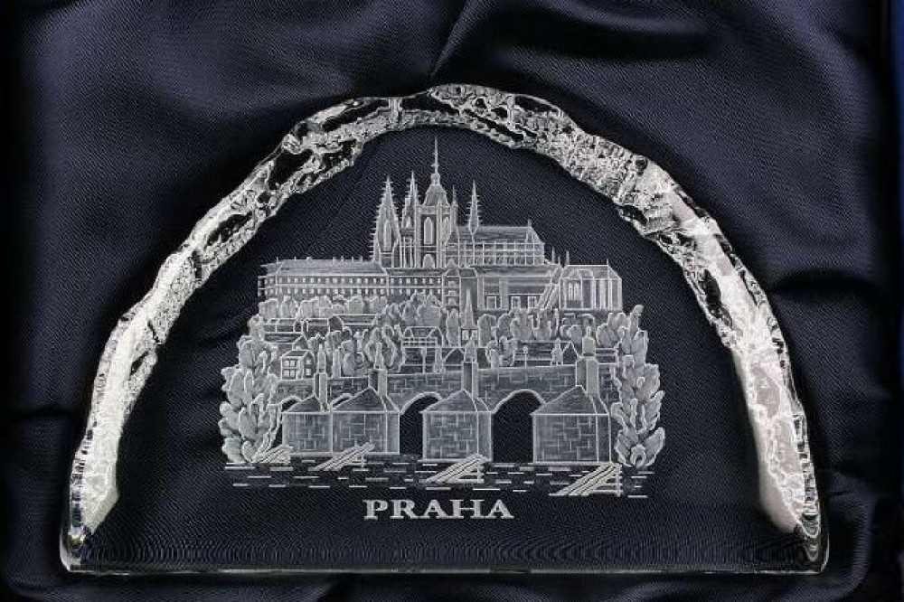 CVRČEK GLASS – Martin Cvrček
