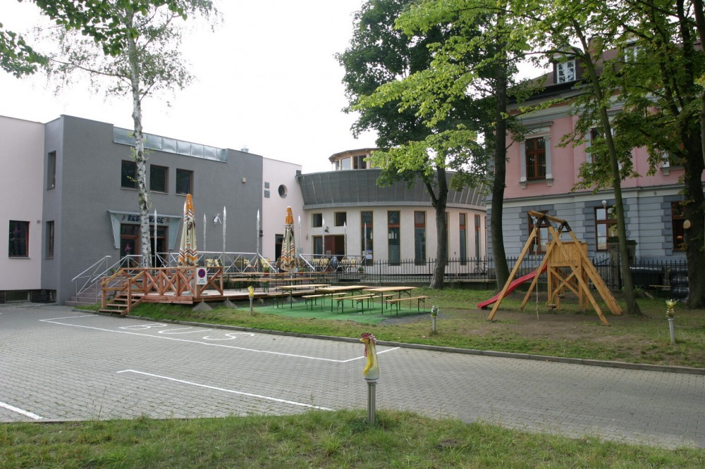 NOVOTNÝ GLASS